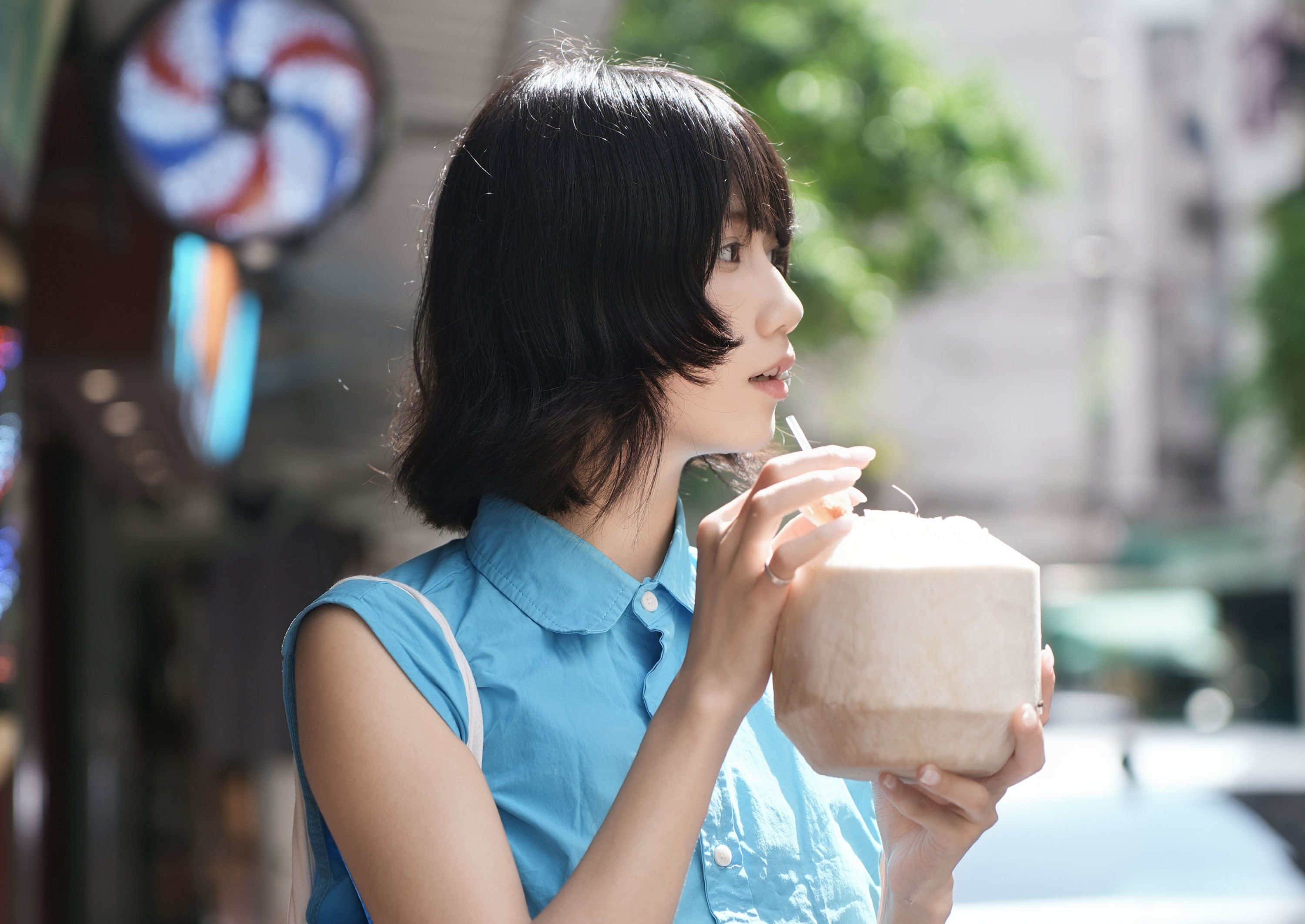 《旧城区的街头》[19P]