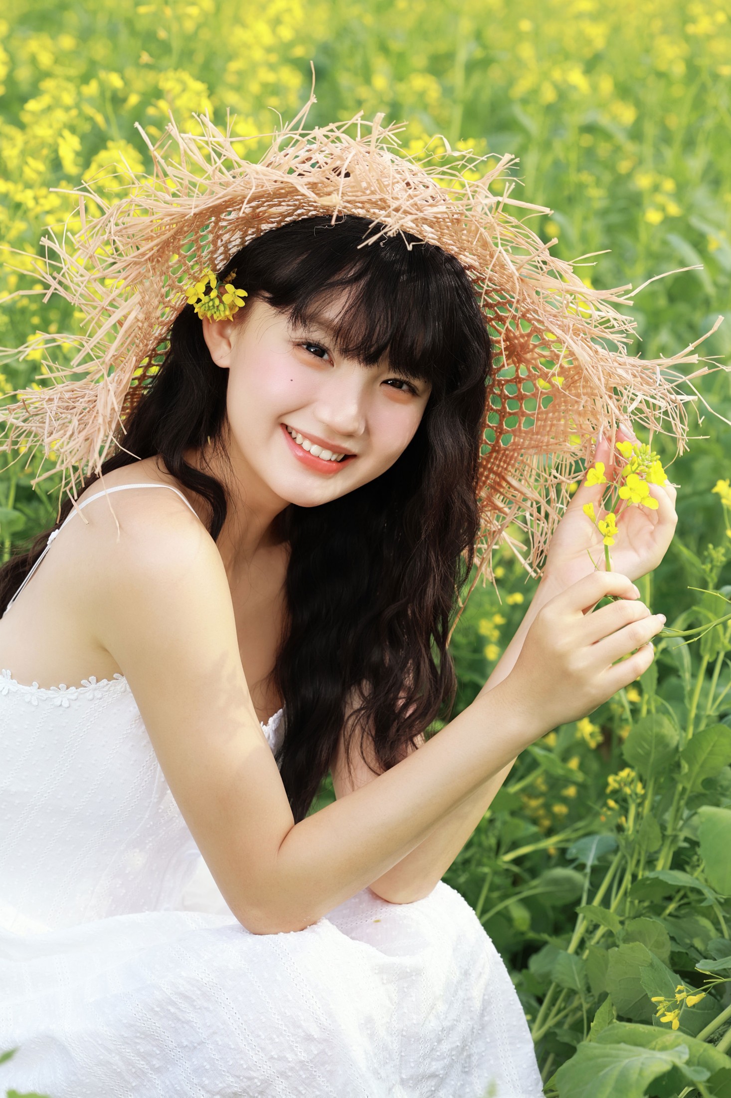 《阳光、花海与画，是春天最好的模样》[10P]