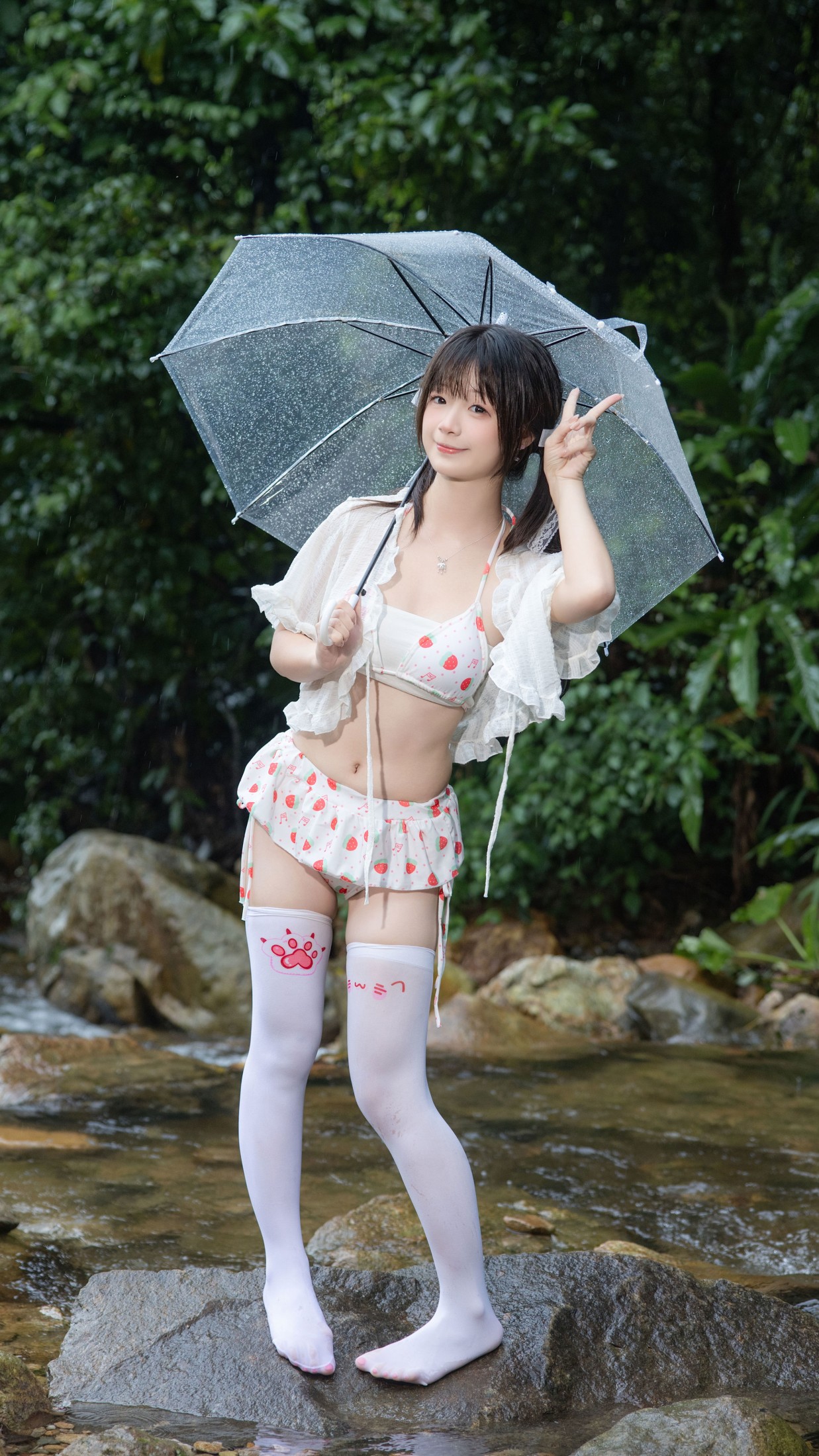 《溪流泳装》[71P]