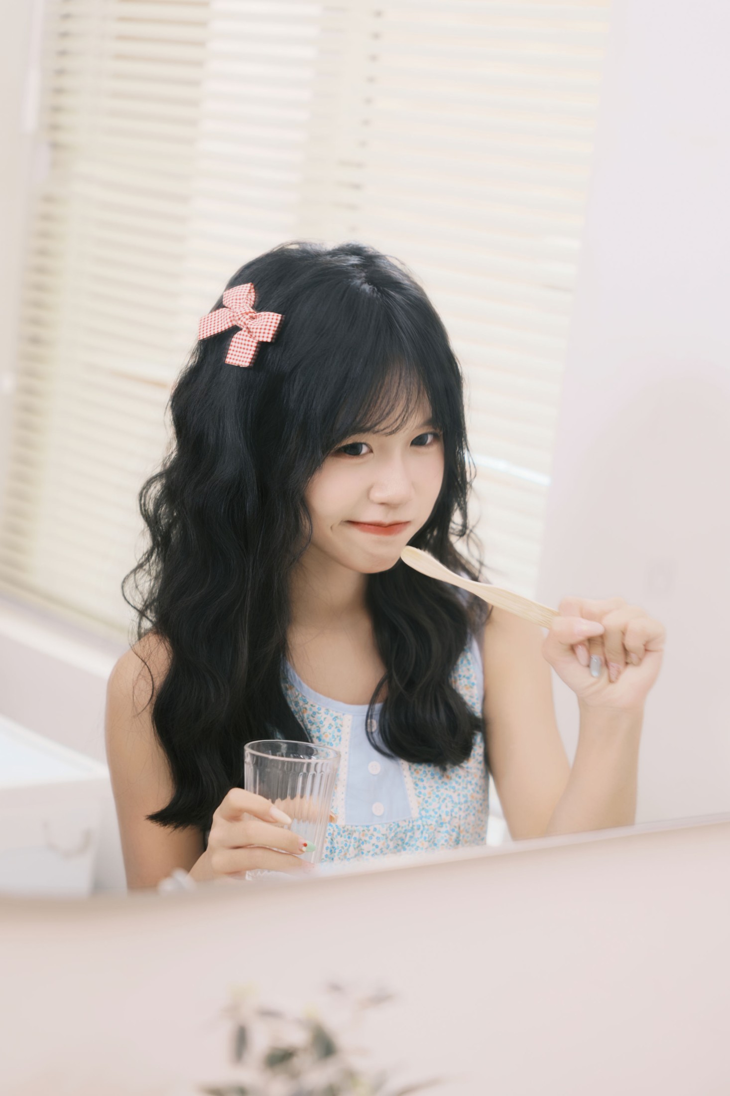 《上班好苦，还好下班很甜》[15P]