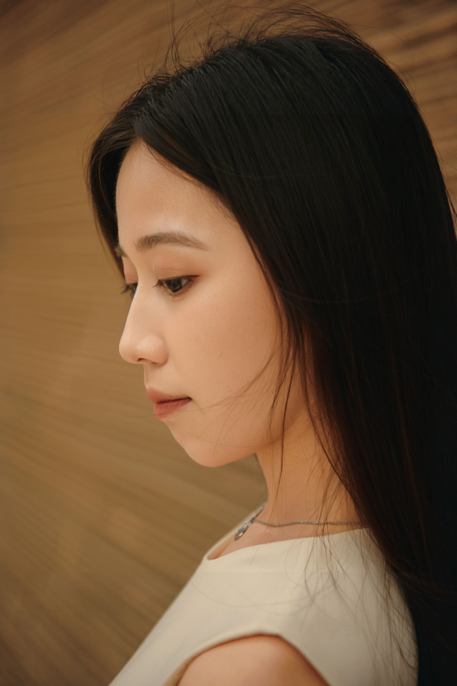 《白裙佳人》[13P]