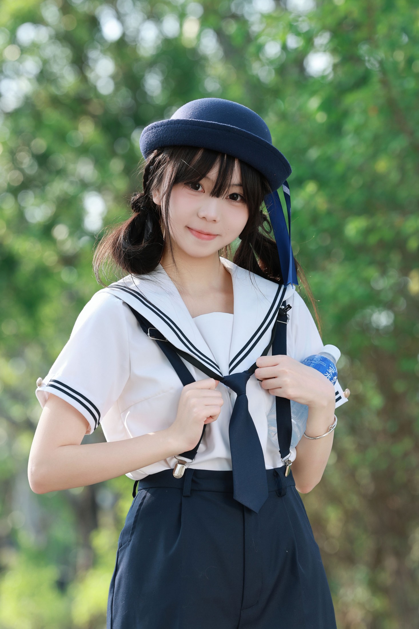 《夏风、林荫与水手服，是永不褪色的青春》[9P]