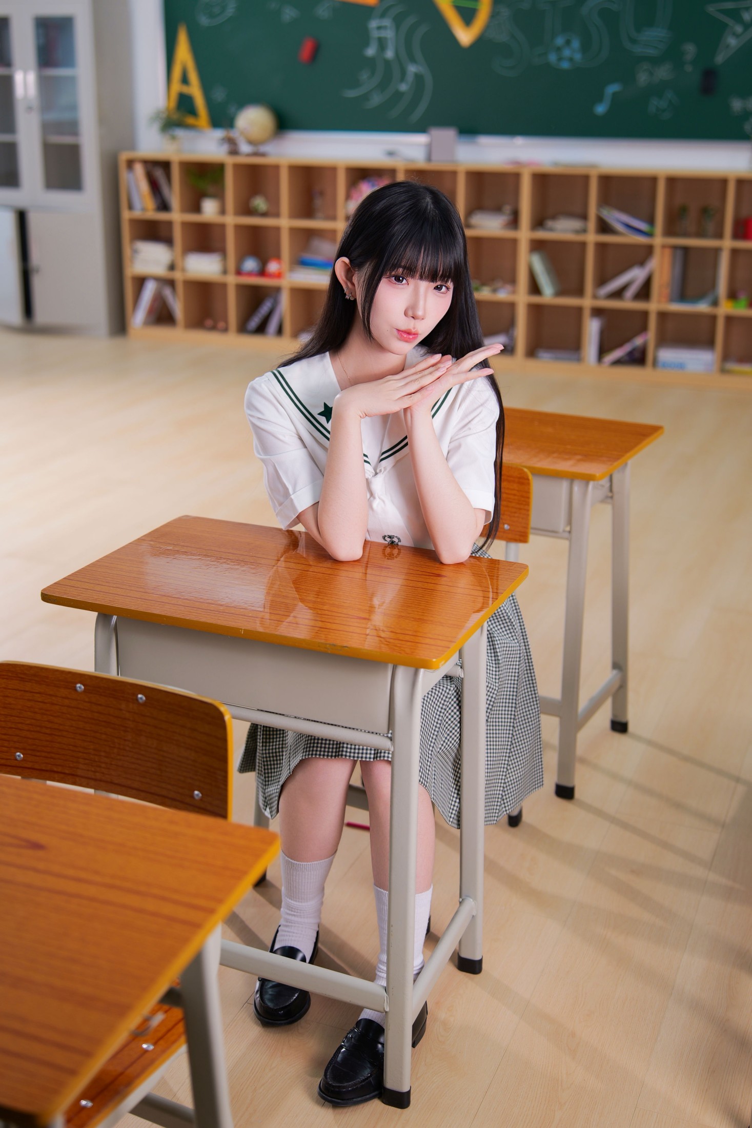 《等你放学》[35P]