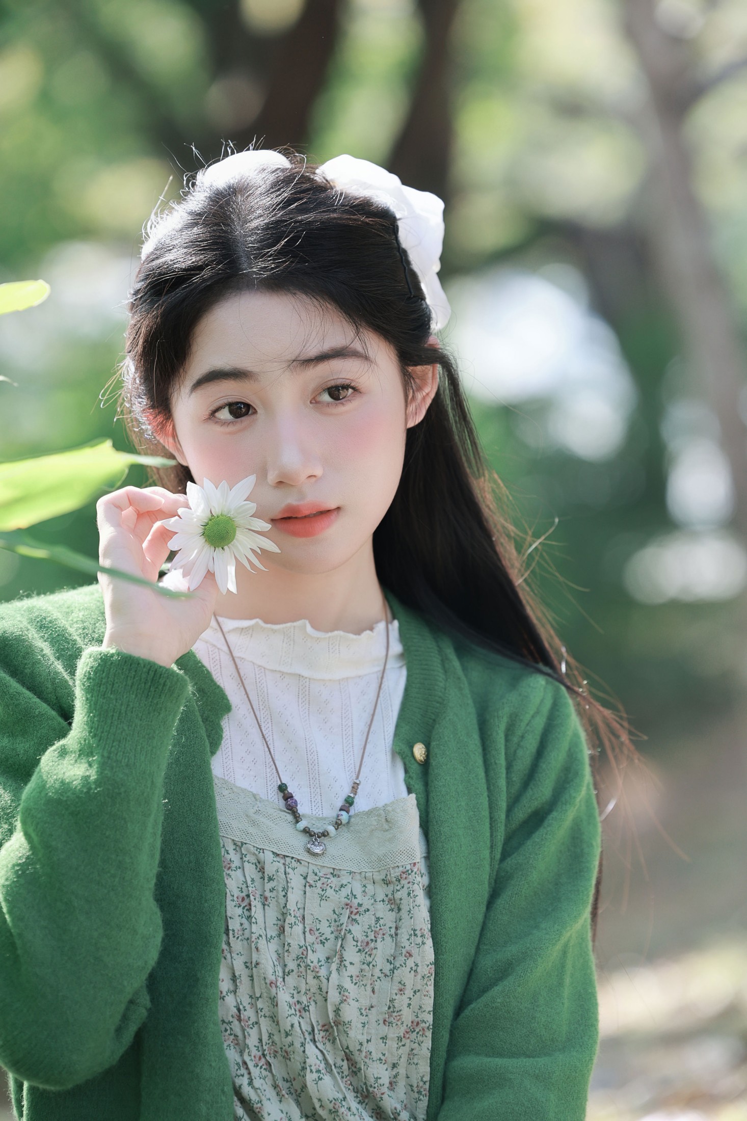 《青苹果与雏菊，写在春日里的温柔诗》[14P]