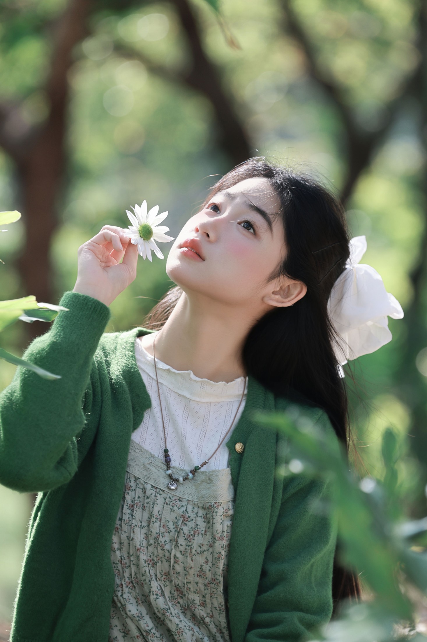 《青苹果与雏菊，写在春日里的温柔诗》[14P]