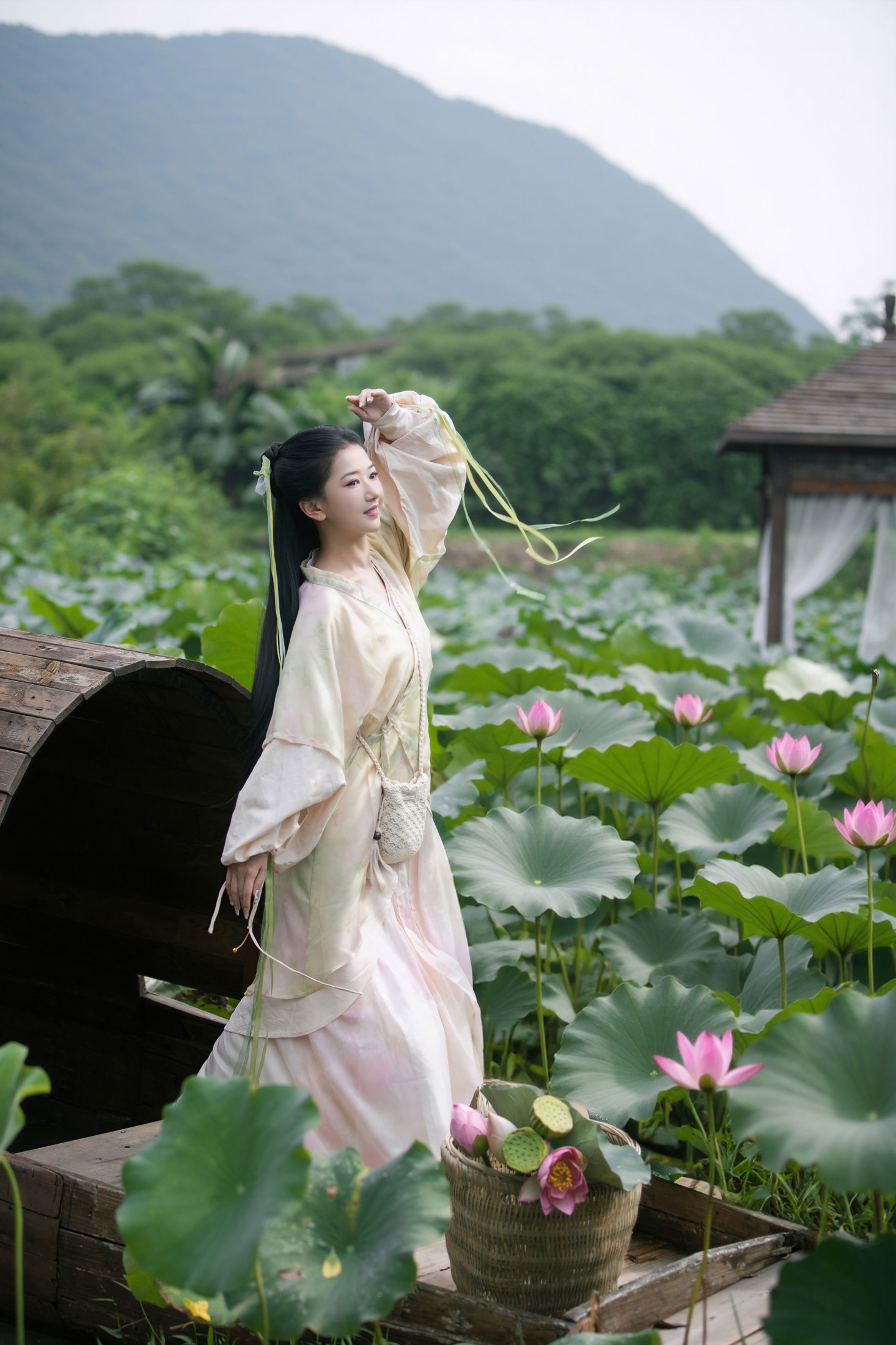 《灵儿》[24P]
