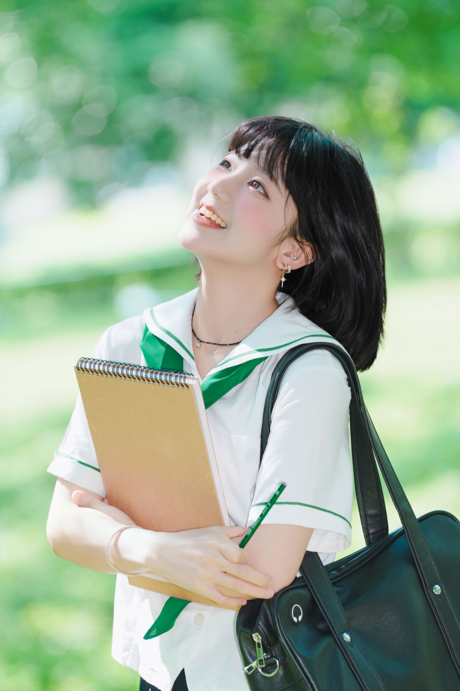 《 风是夏天的信》[11P]