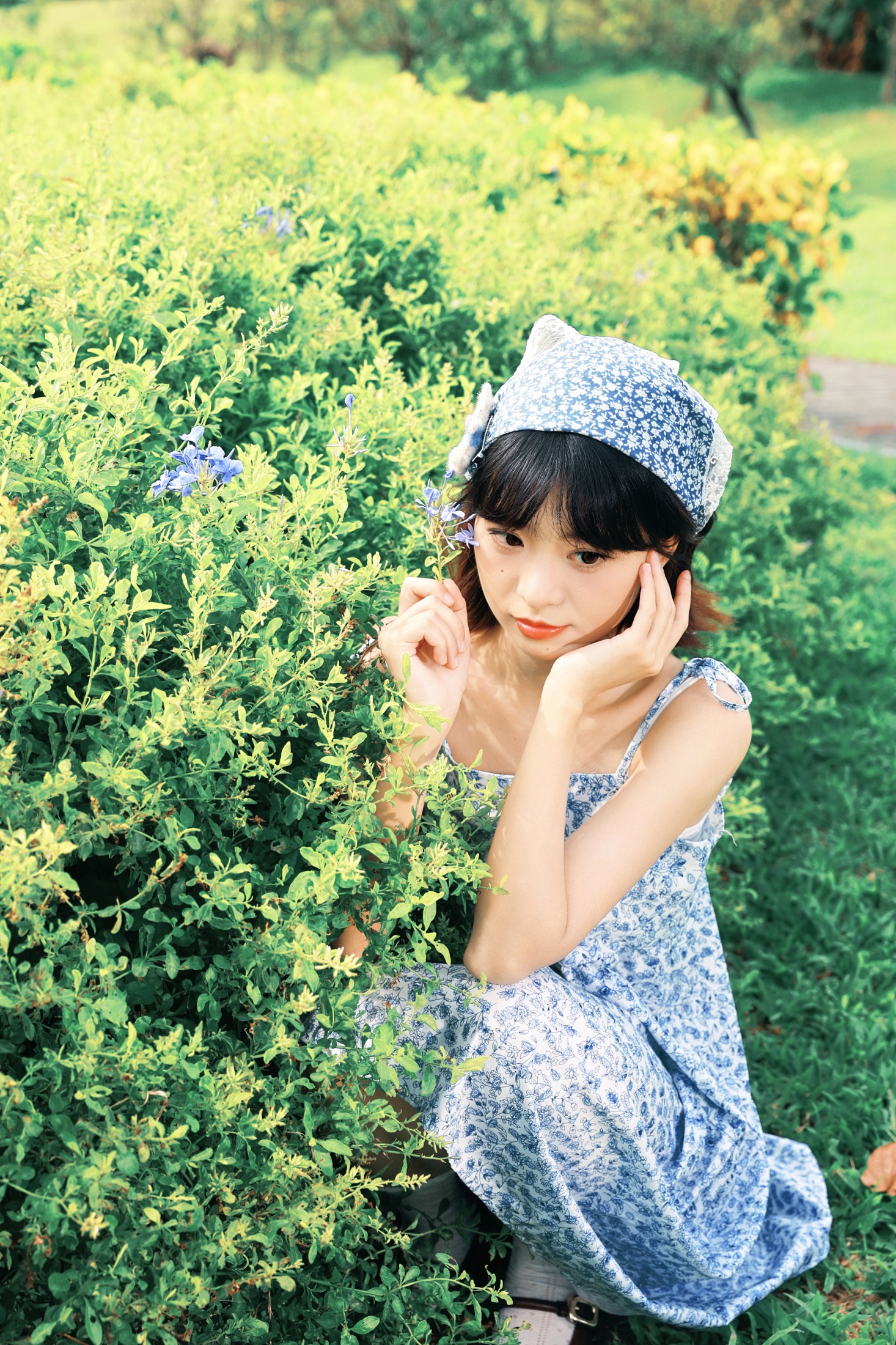 《夏天的风，是蓝白碎花裙的温柔告白》[11P]