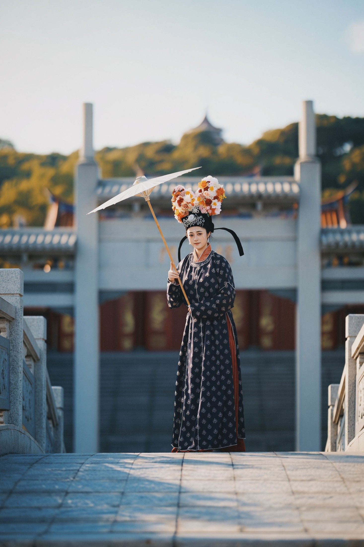 一冠揽尽四时花，这便是宋人笔下的「一年景」