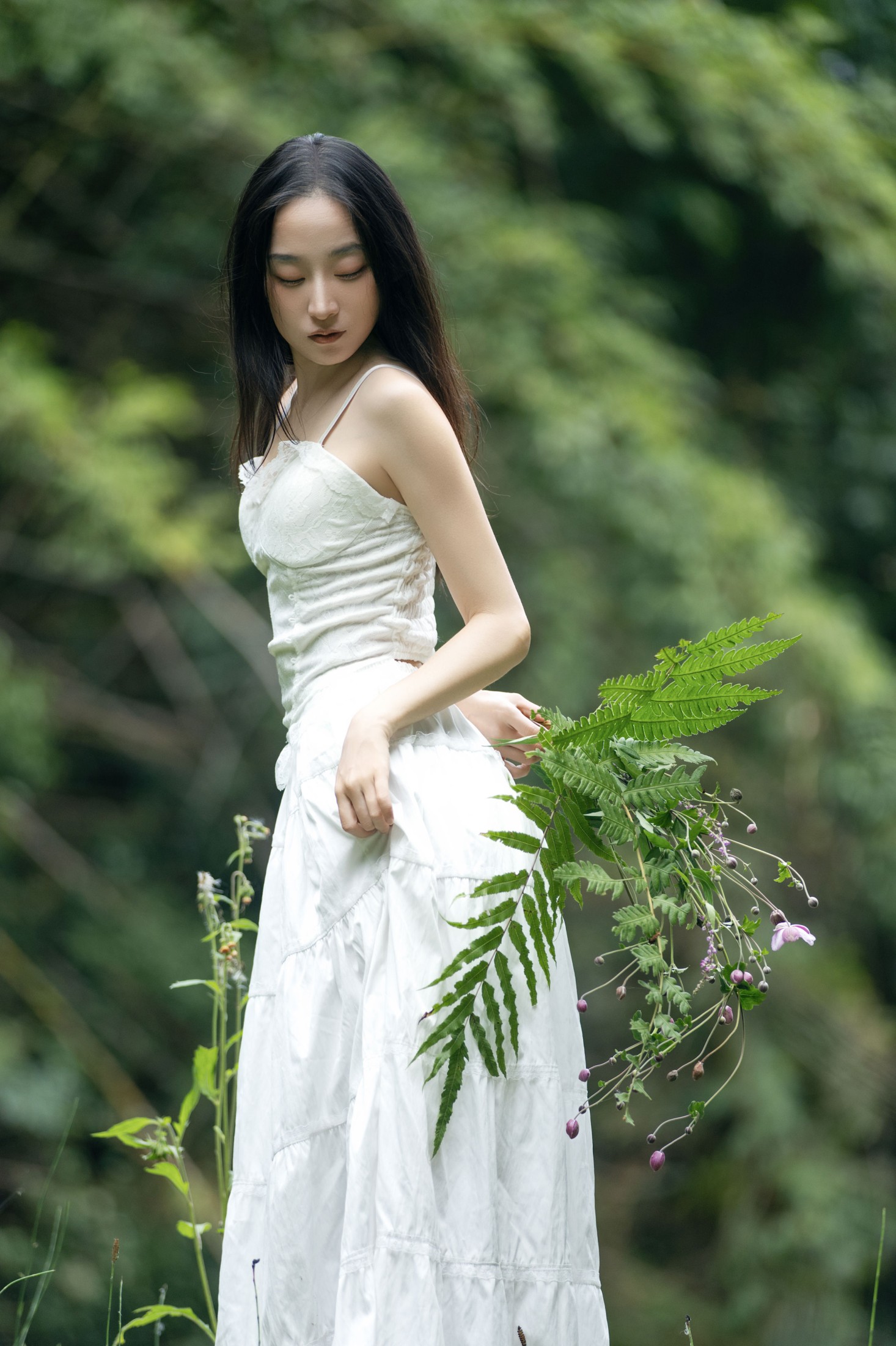 《向青草更青处漫溯》[35P]