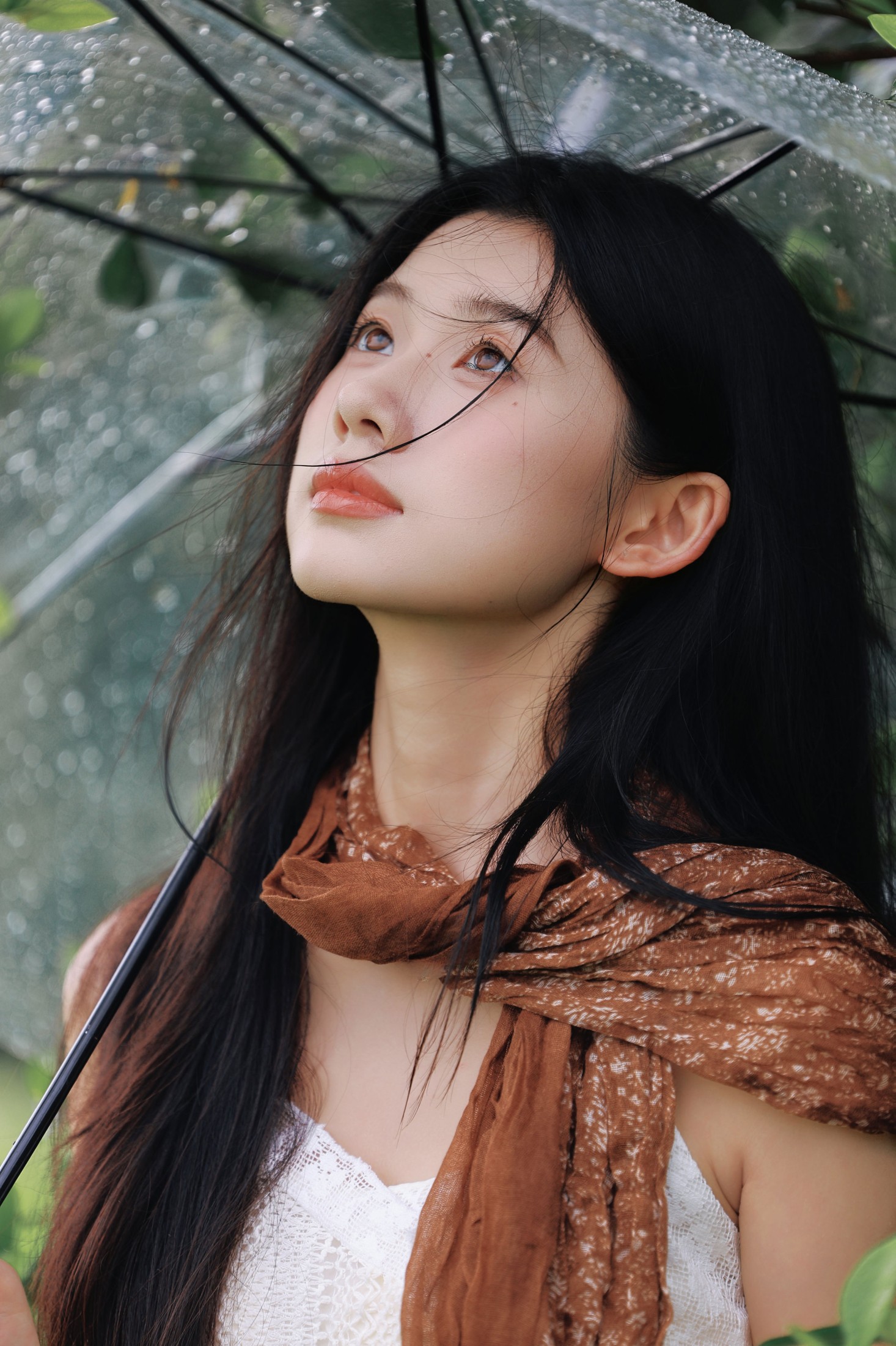 赴一场雨天之约，在绿意里与温柔撞个满怀