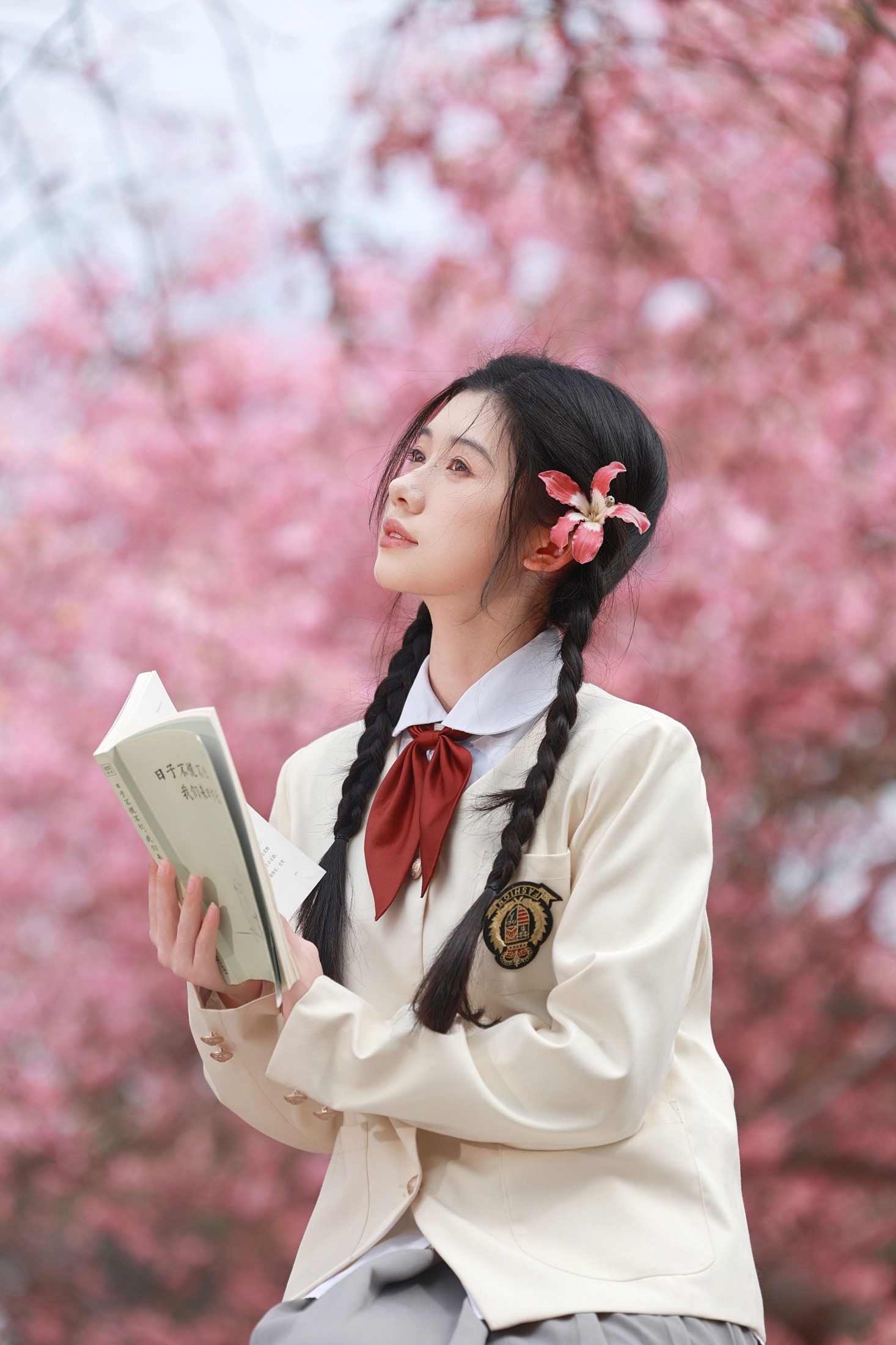 《春天，和 JK 制服一起掉进粉色花海里》[41P]