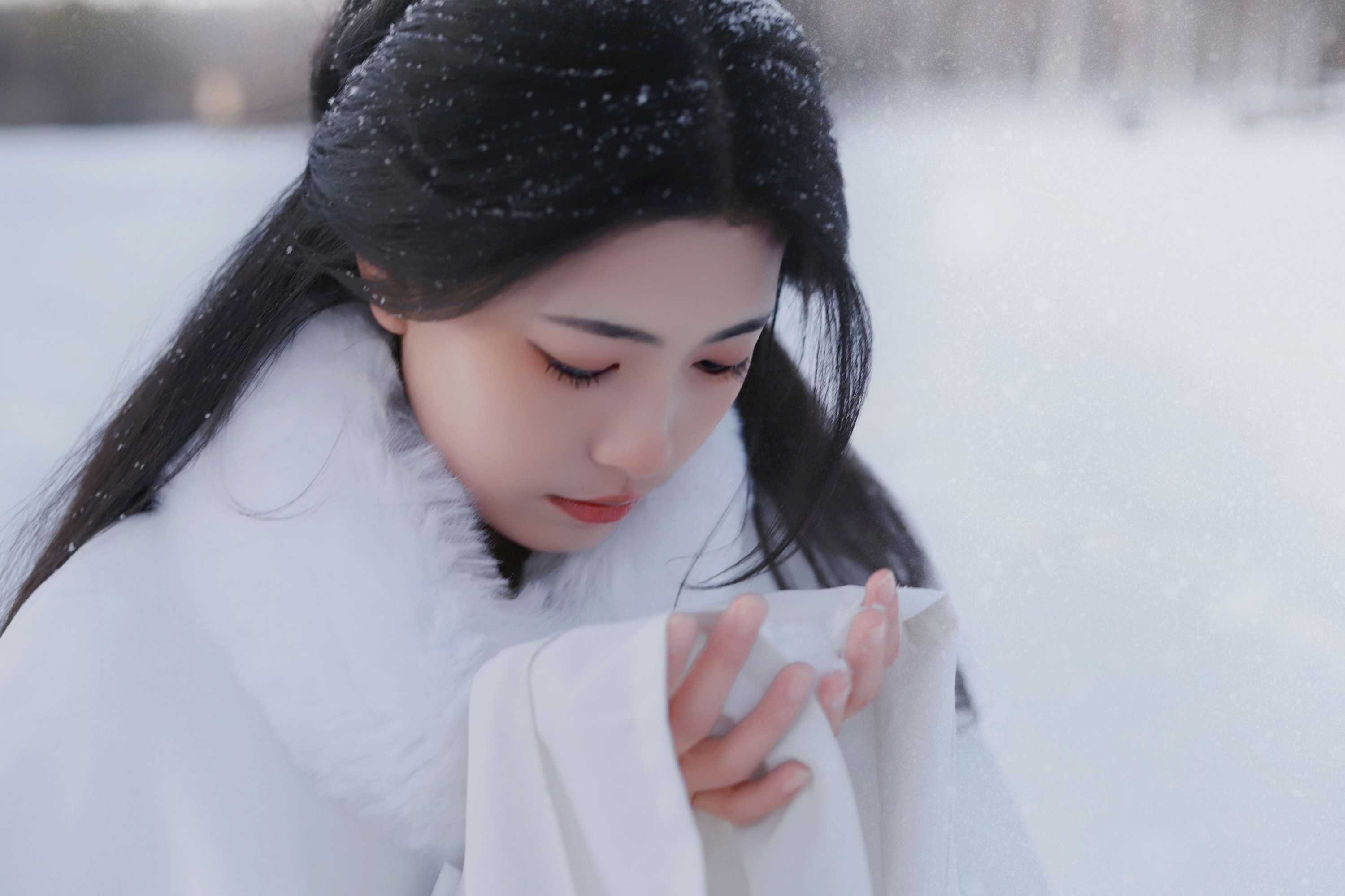 《束白雪》[11P]