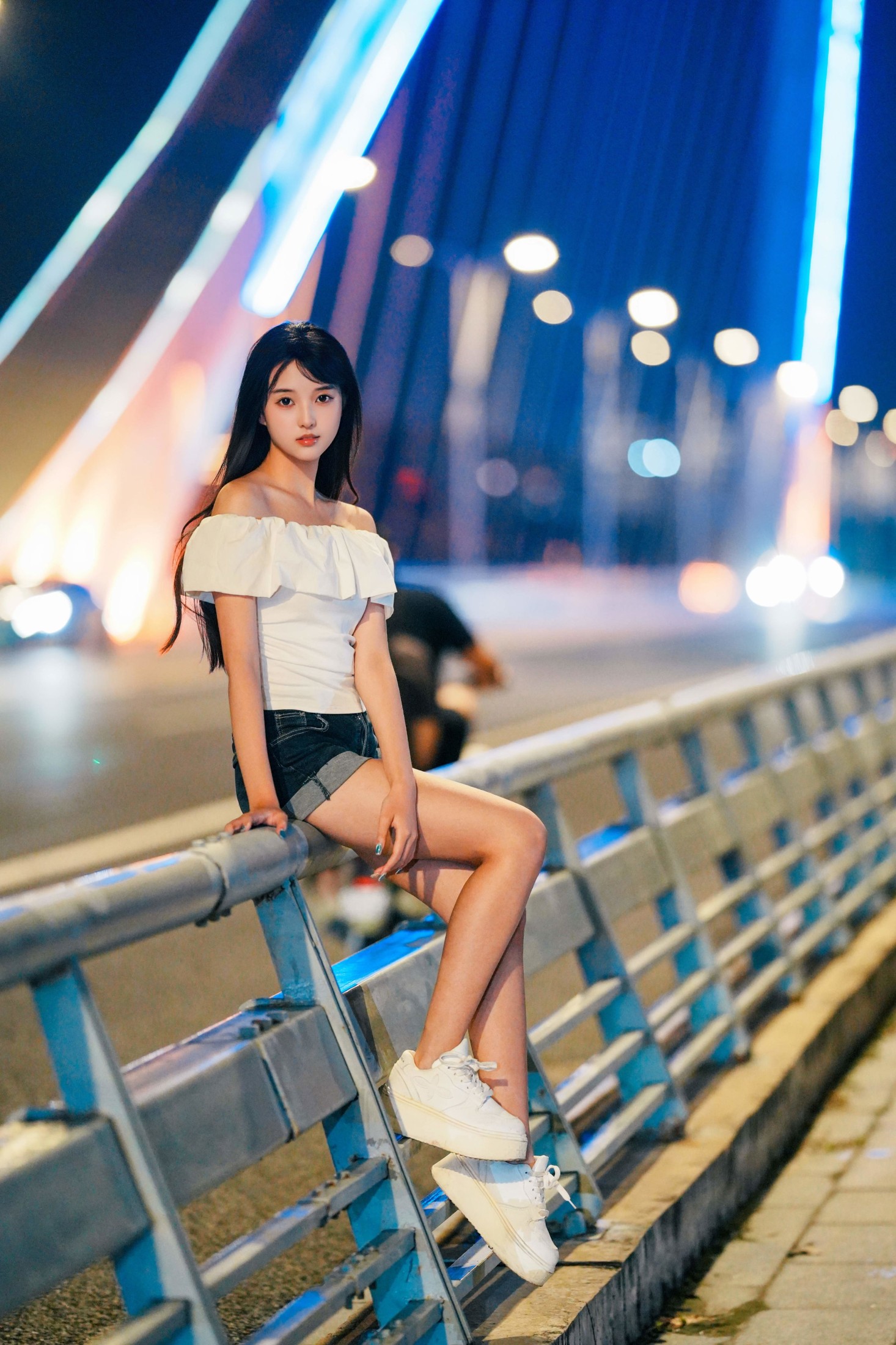 《模特小月 ｜ Vol.83 - 夜色中的少女》[14P]