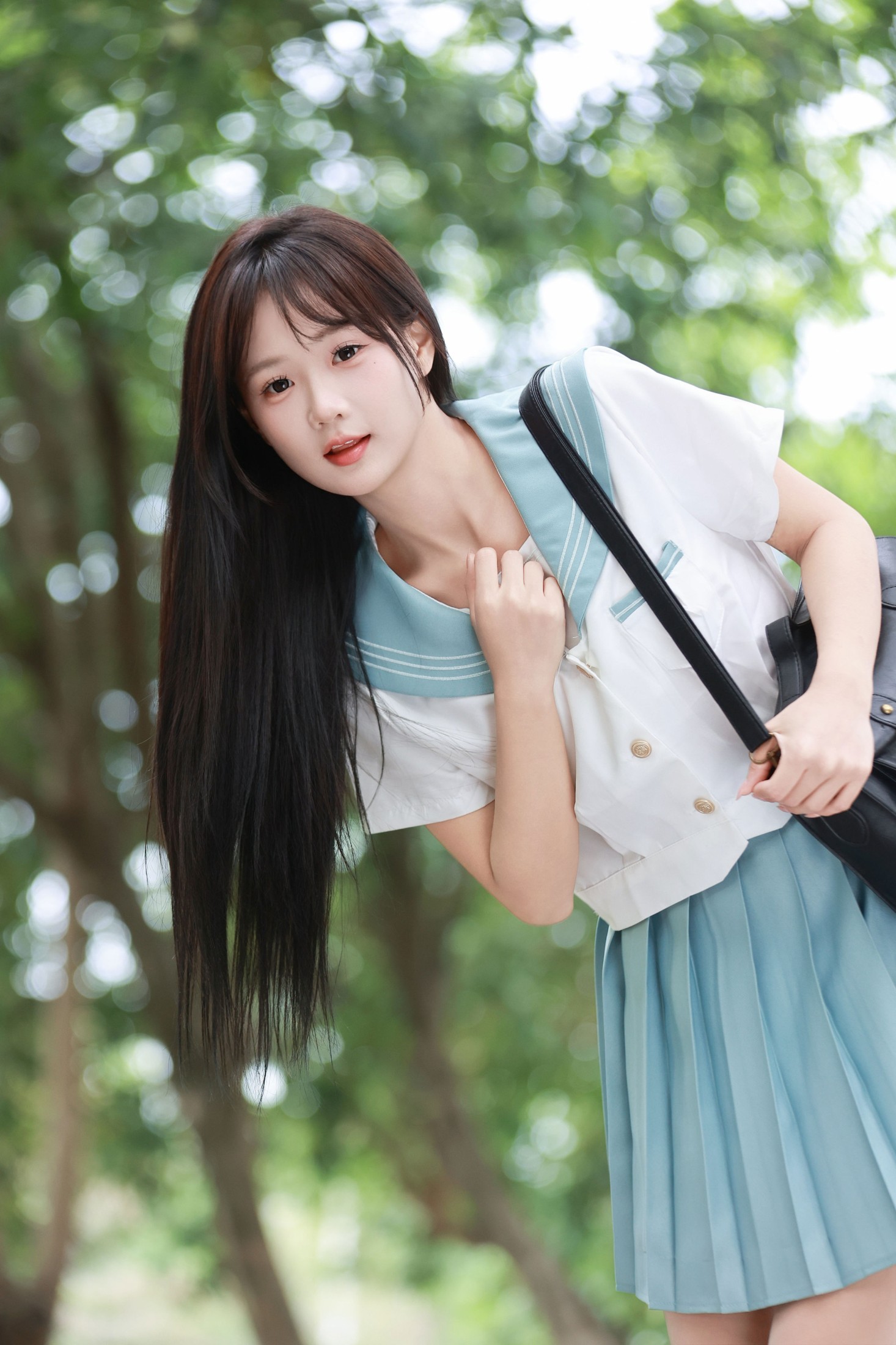 《风一吹，就掉进了水色 JK 的夏天》[22P]