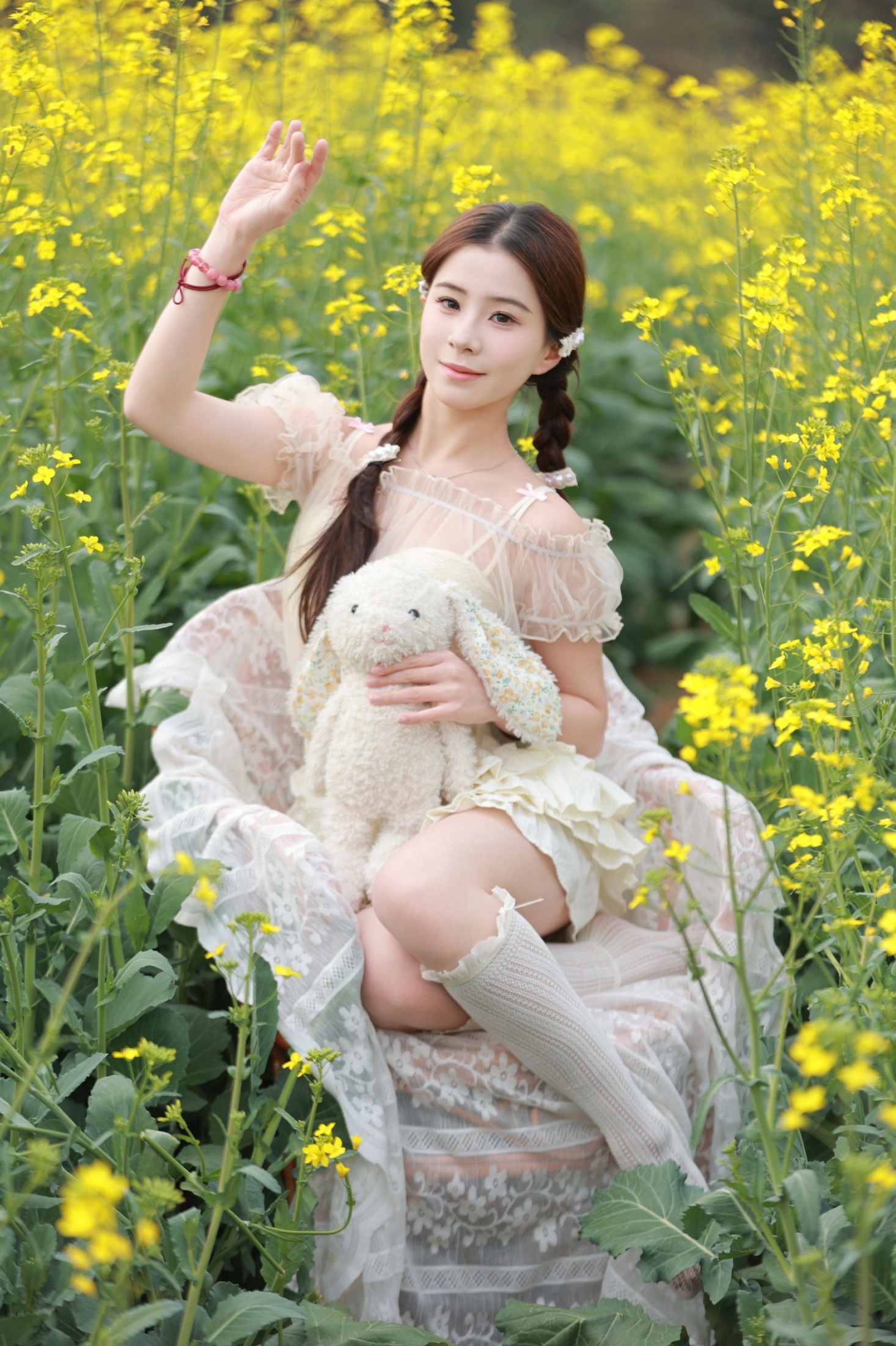 油菜花少女