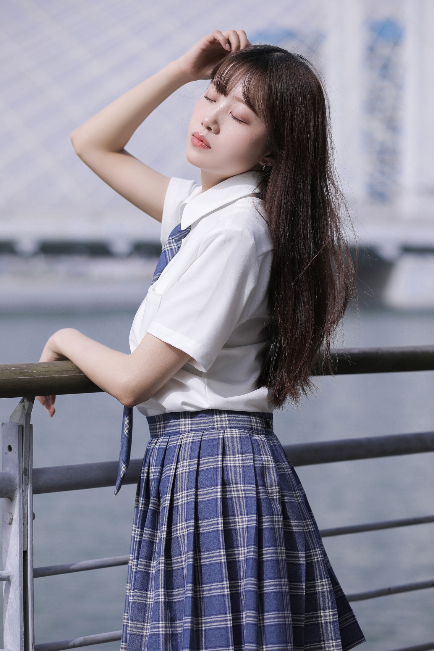 《桥上的少女》[10P]
