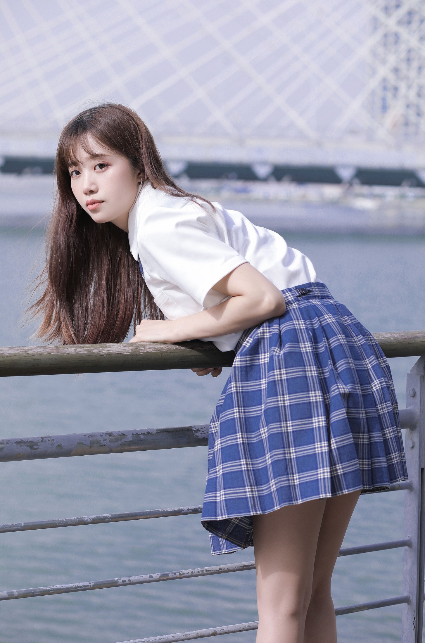 《桥上的少女》[10P]
