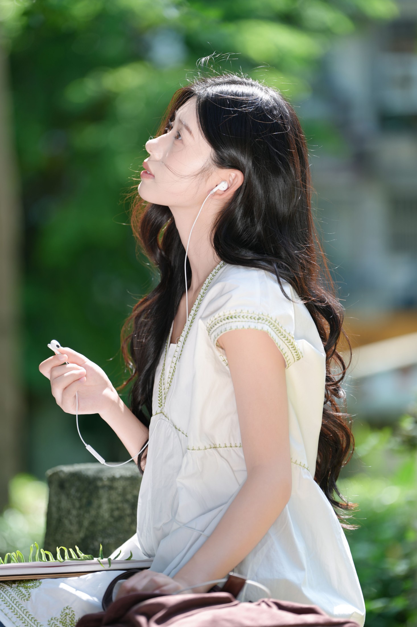 《植物学家少女》[23P]