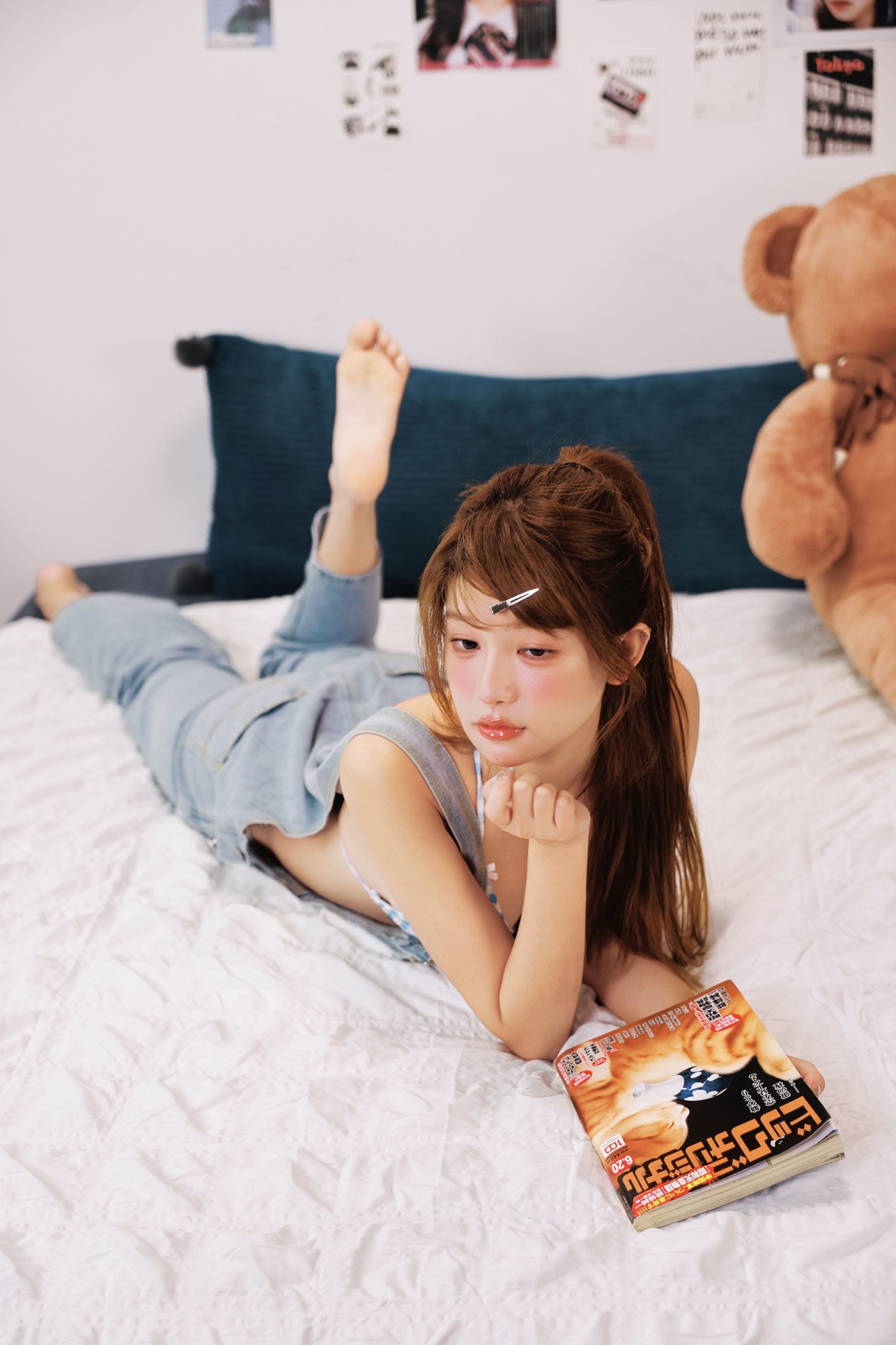 《阳光、杂志与背带裤少女》[19P]