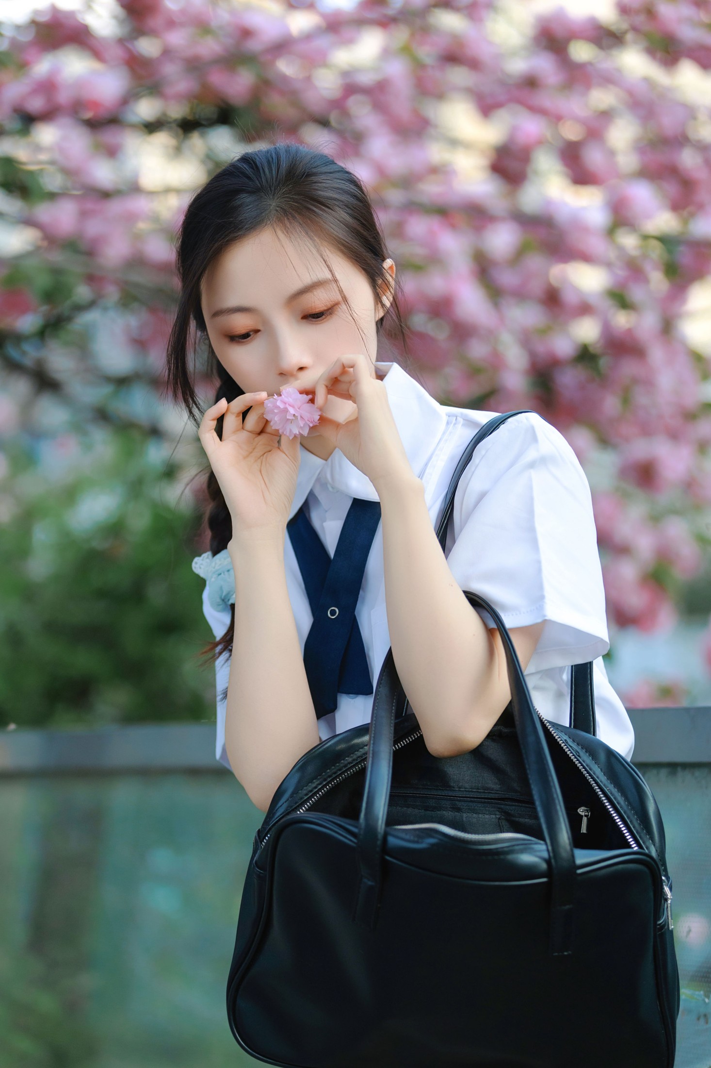 《他走了带不走你的天堂》[18P]