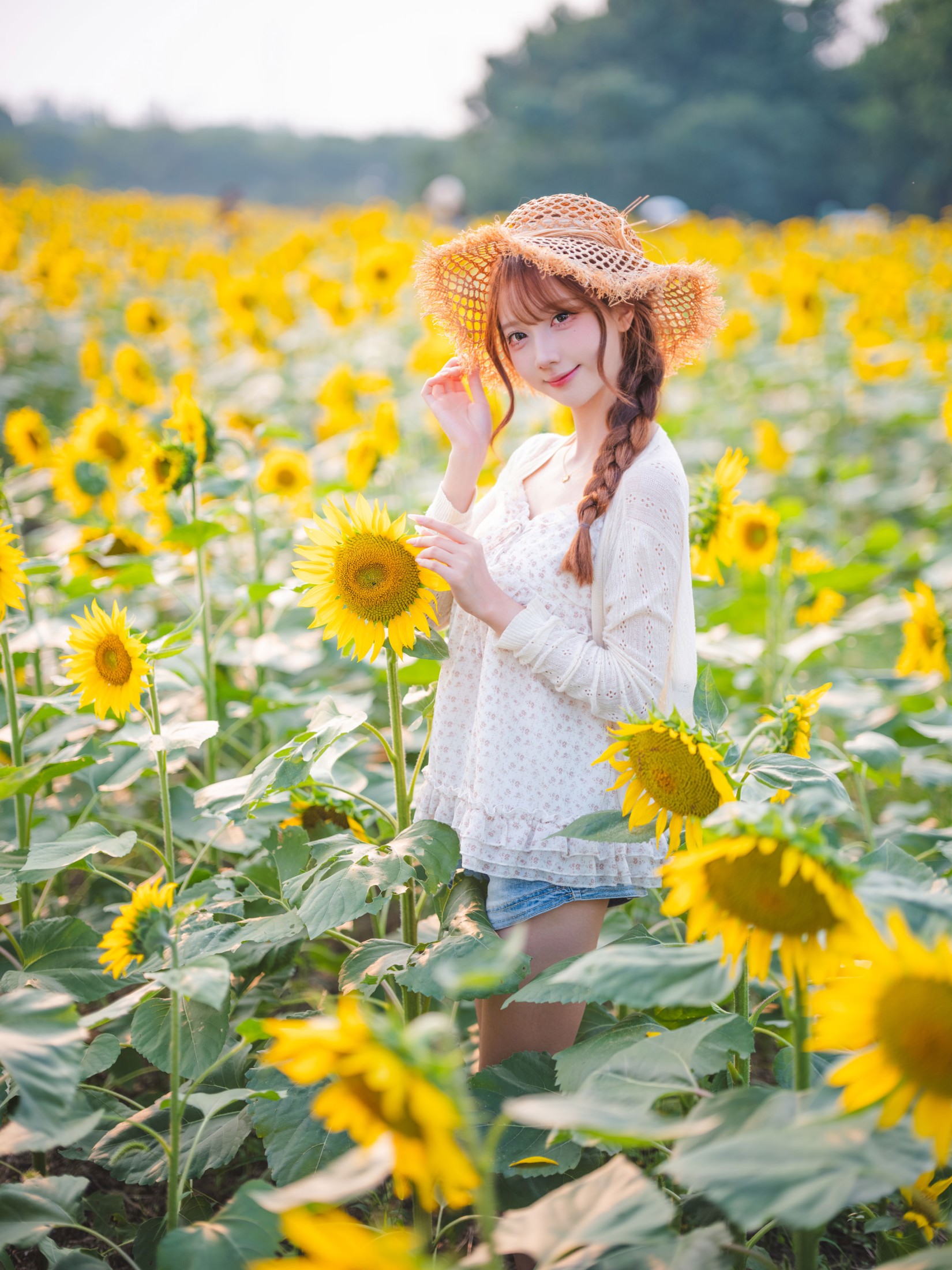 《秋日花海 少女吊带裙》[9P]
