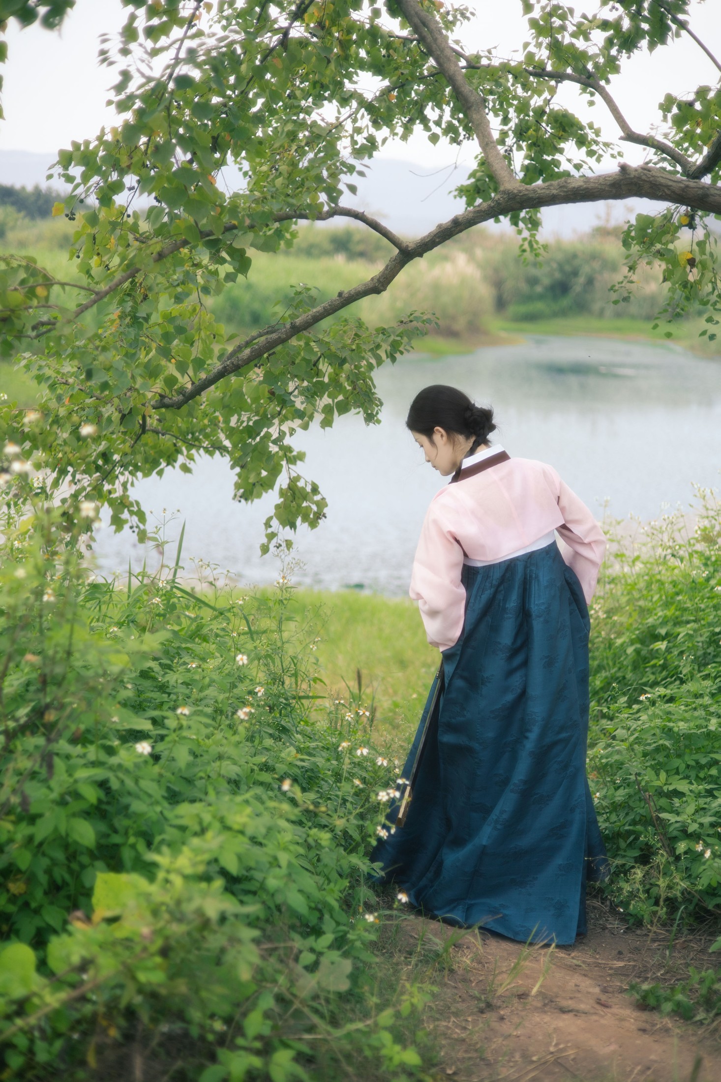 《踏秋》[22P]