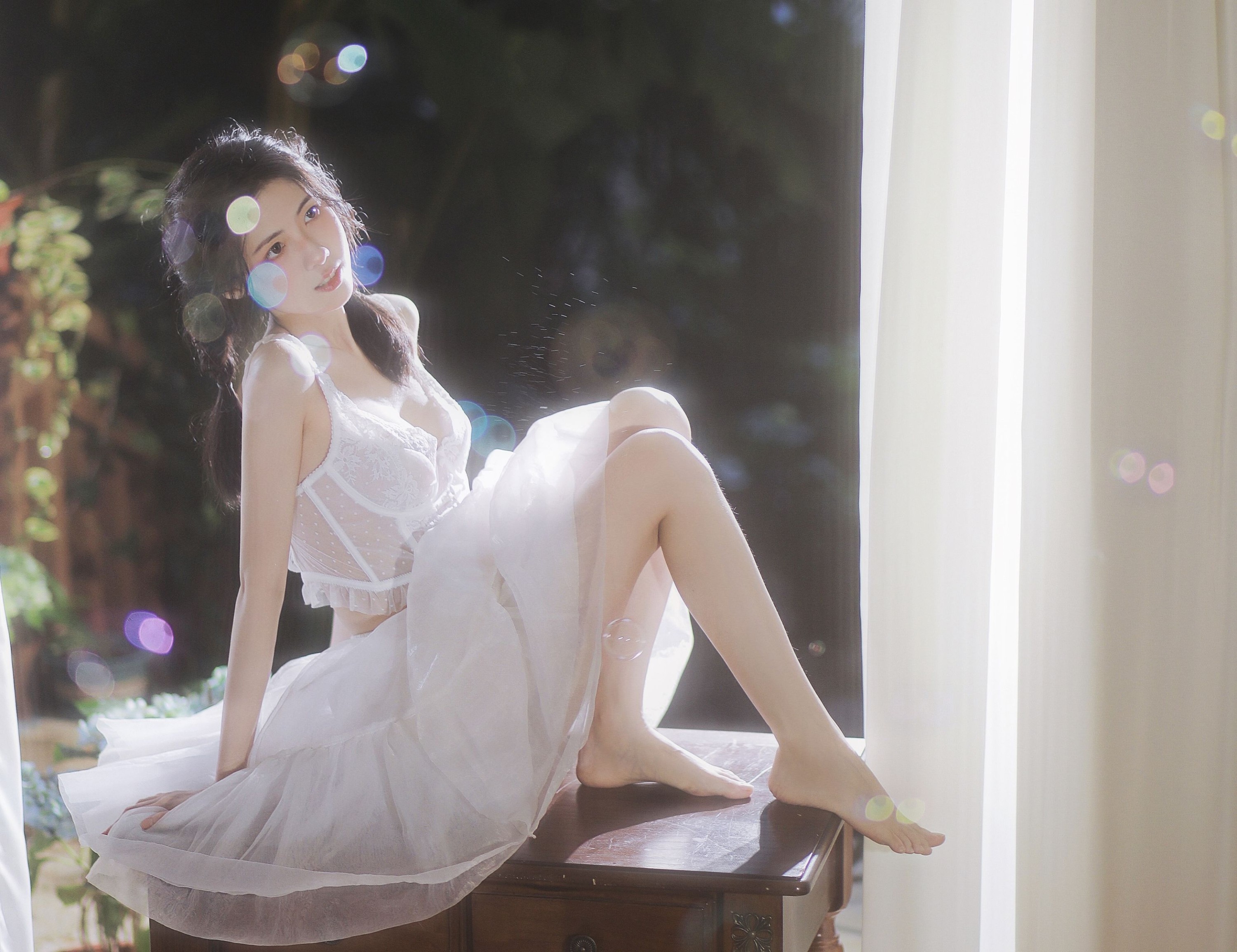 泡沫少女的夏夜