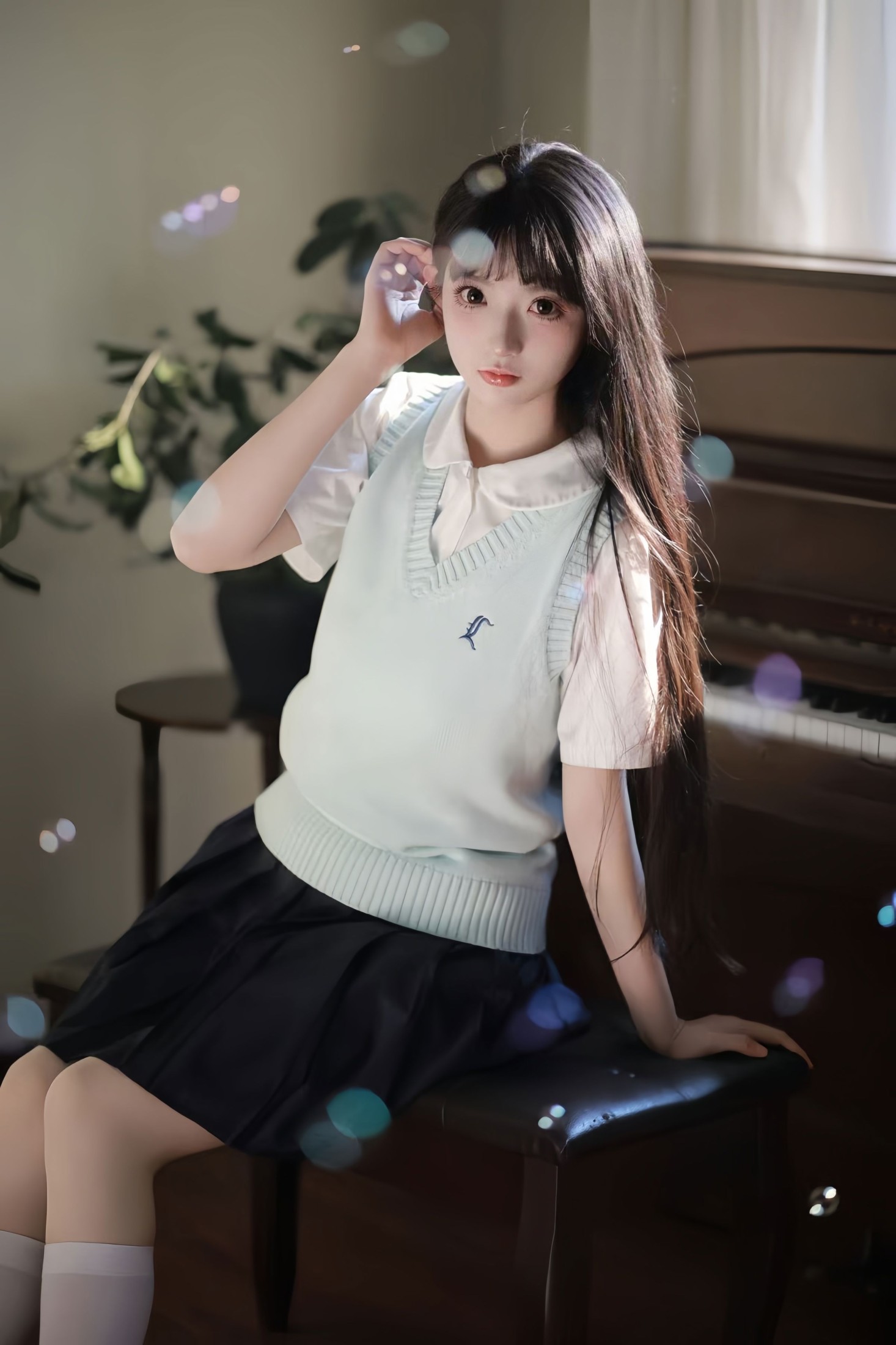 《下课的钢琴室》[12P]
