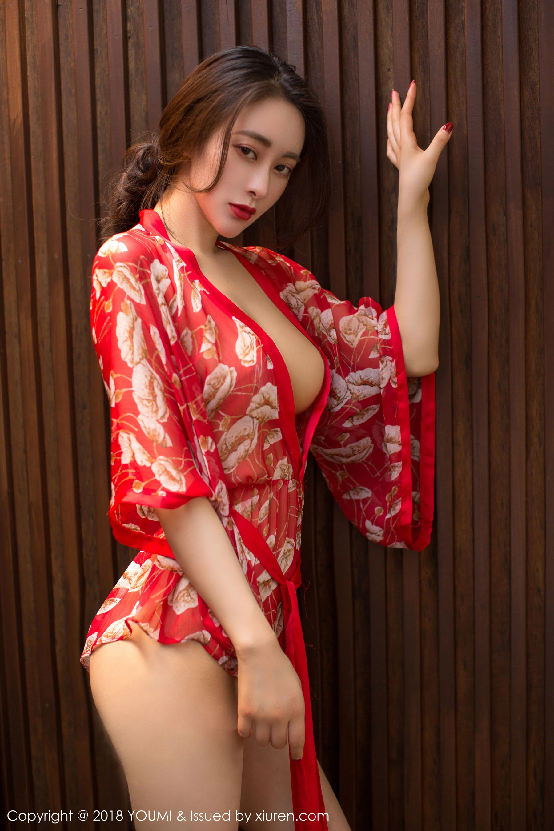 穆菲菲《红色和服》 尤蜜荟YouMi Vol.104